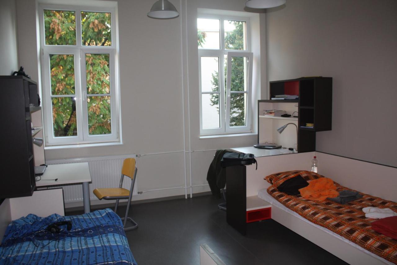 Hostel Tabor Ljubljana Szoba fotó